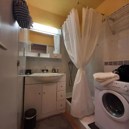 La Singlantane Daire *